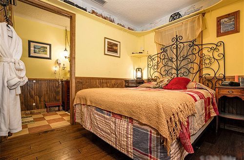 Alling House Bed And Breakfast Orange City Ngoại thất bức ảnh